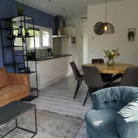 Modern With Dishwasher, Near The Efteling 木屋 *